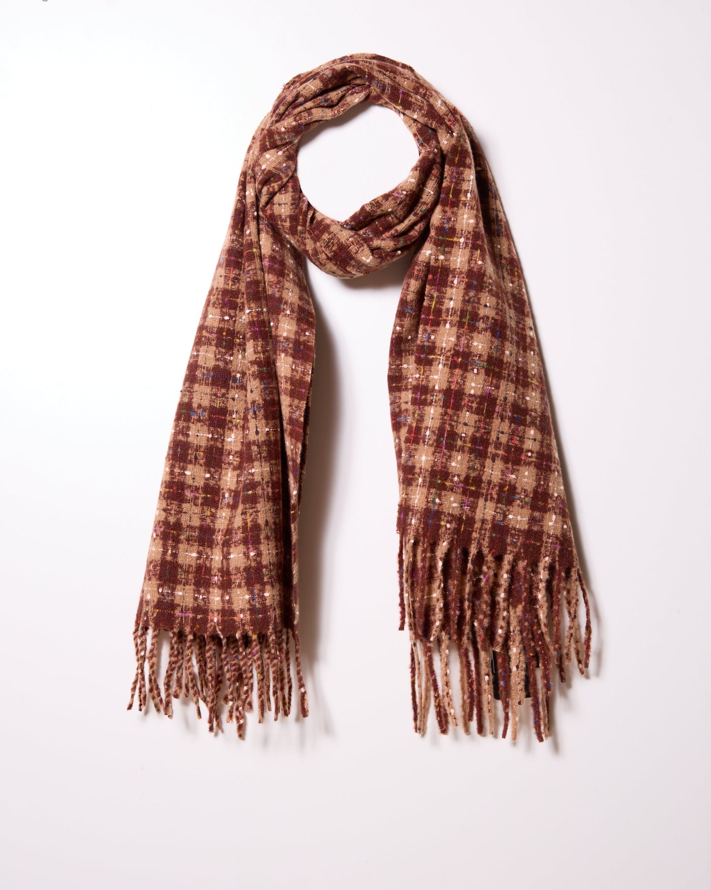 Écharpe à franges dorées à carreaux taupe