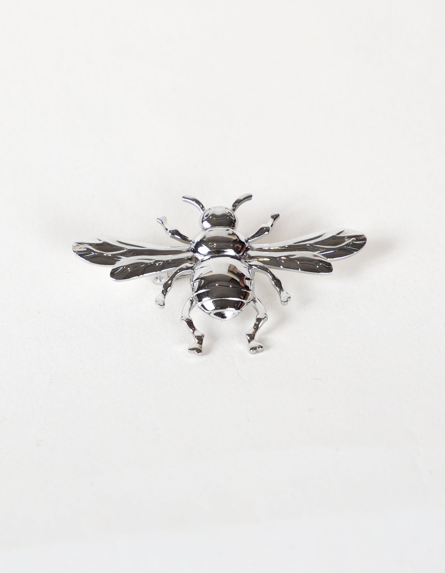 Sculpted Bee Brooch in Silver