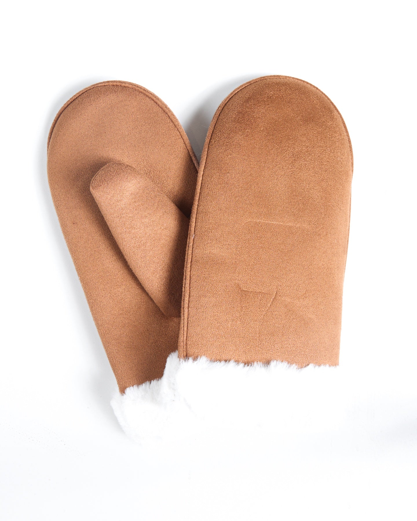 Moufles camel bordées de fourrure en faux daim