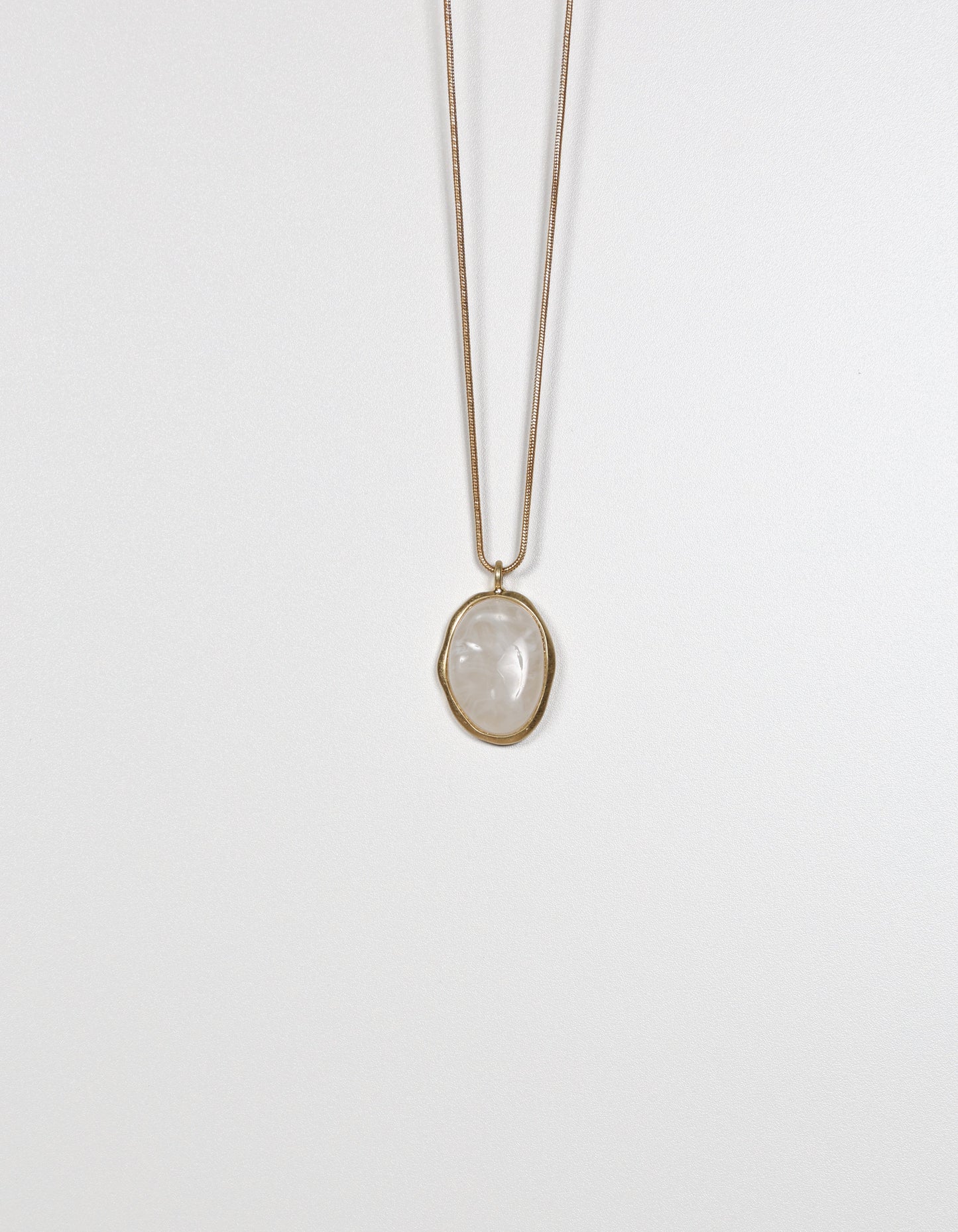 White Natural Stone Pendant Necklace
