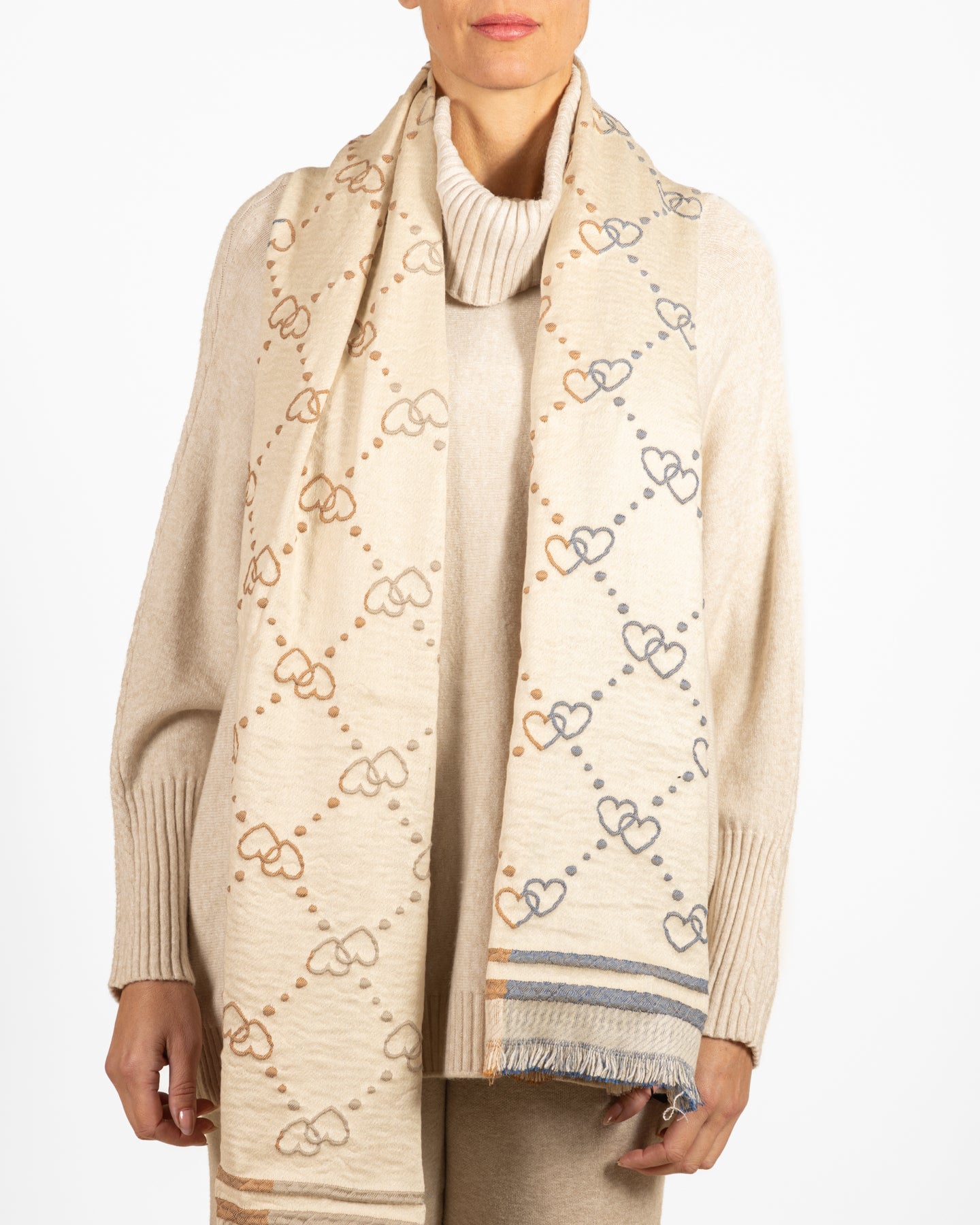 Reversible Beige Heart Pattern Scarf