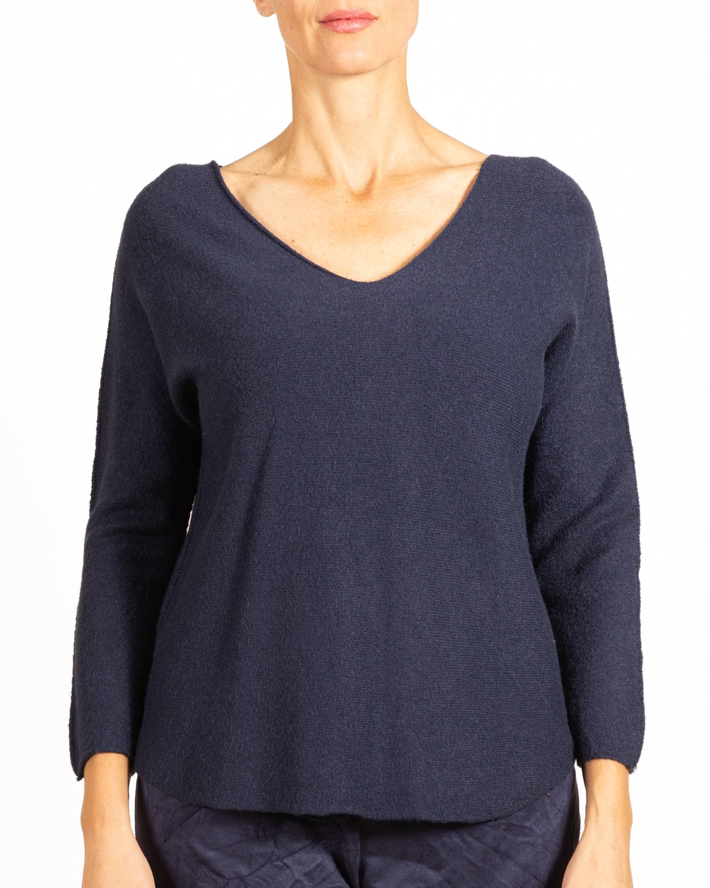 Midnight V Neck Reverse SeamPullover