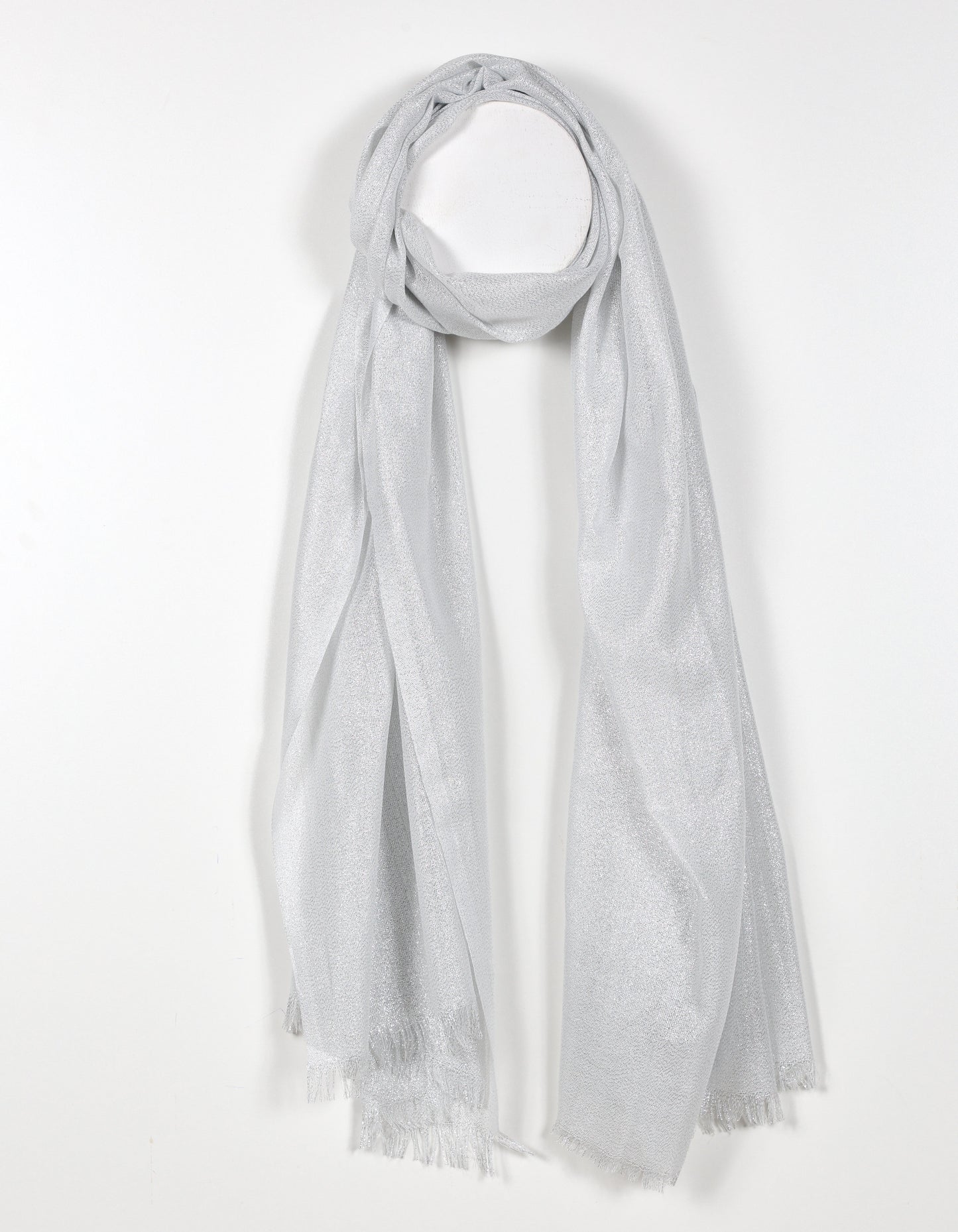 Écharpe légère et scintillante blanche