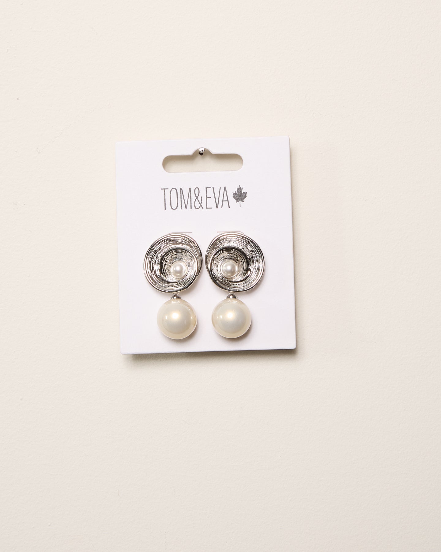 Boucles d’oreilles pendantes coquillage nacré argentées