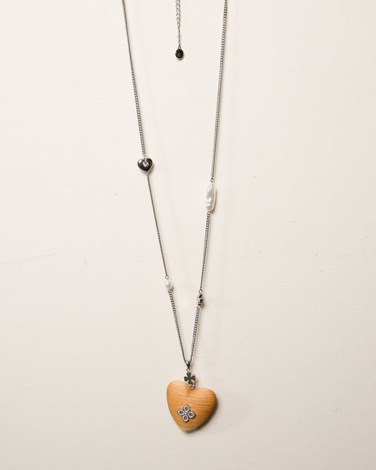 Taupe Heart and Pearly Chain Necklace