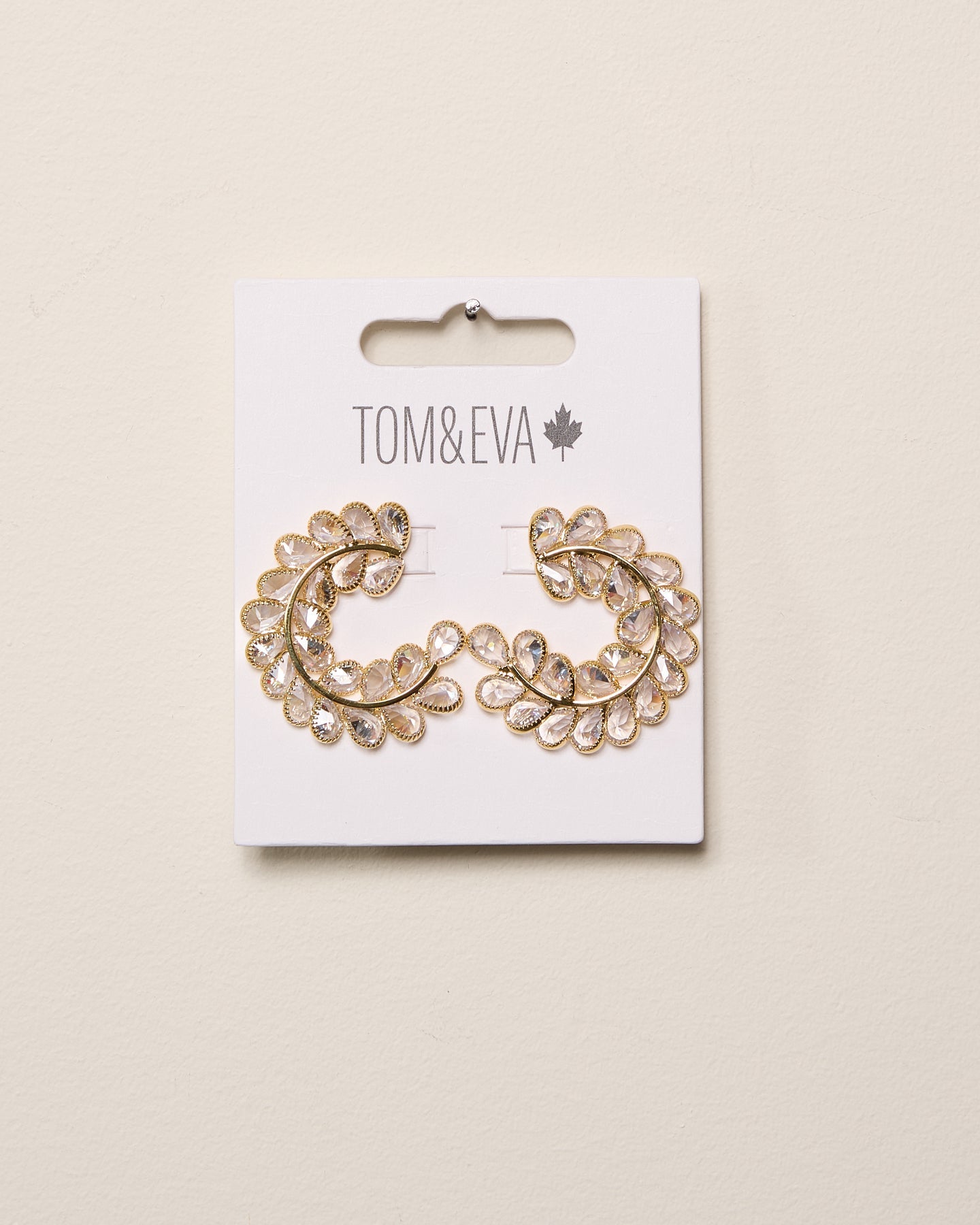 Boucles d’oreilles demi-cercle en vigne à écailles avec strass dorées