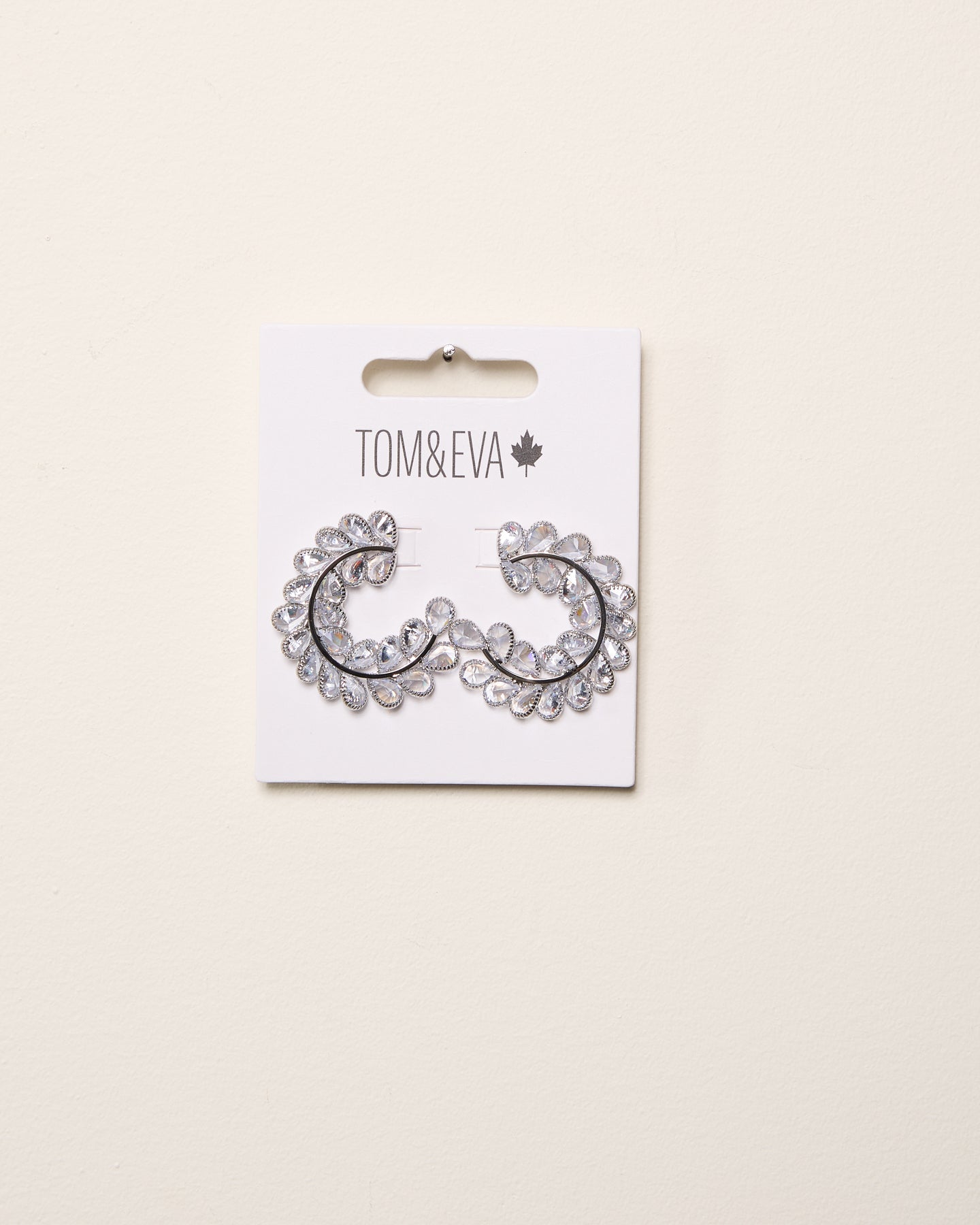 Boucles d’oreilles demi-cercle en vigne à écailles avec strass argentées