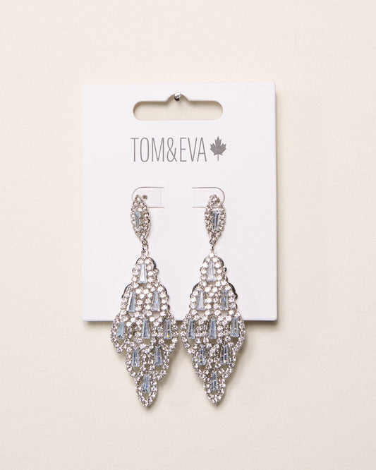 Boucles d’oreilles chandelier pendantes avec strass argentées