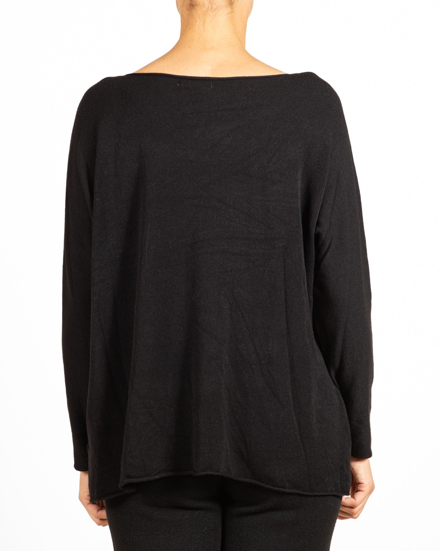 Black V Neck Box Fit Pullover