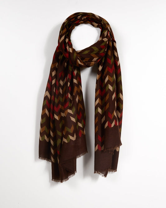 Écharpe marron à motifs chevrons multicolores et silhouette fluide