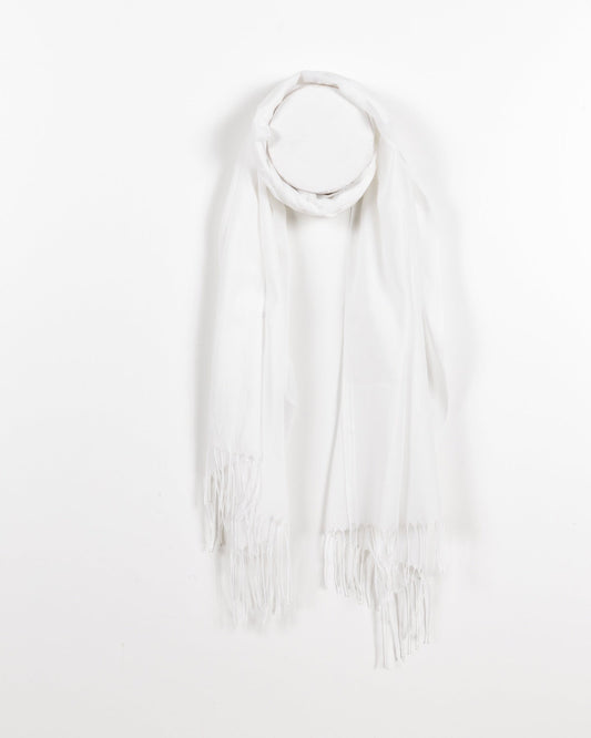 Écharpe classique à franges blanches