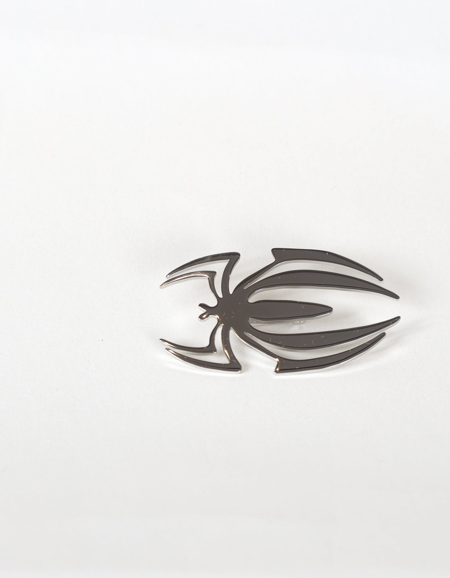 Geometric Spider Brooch in Silver