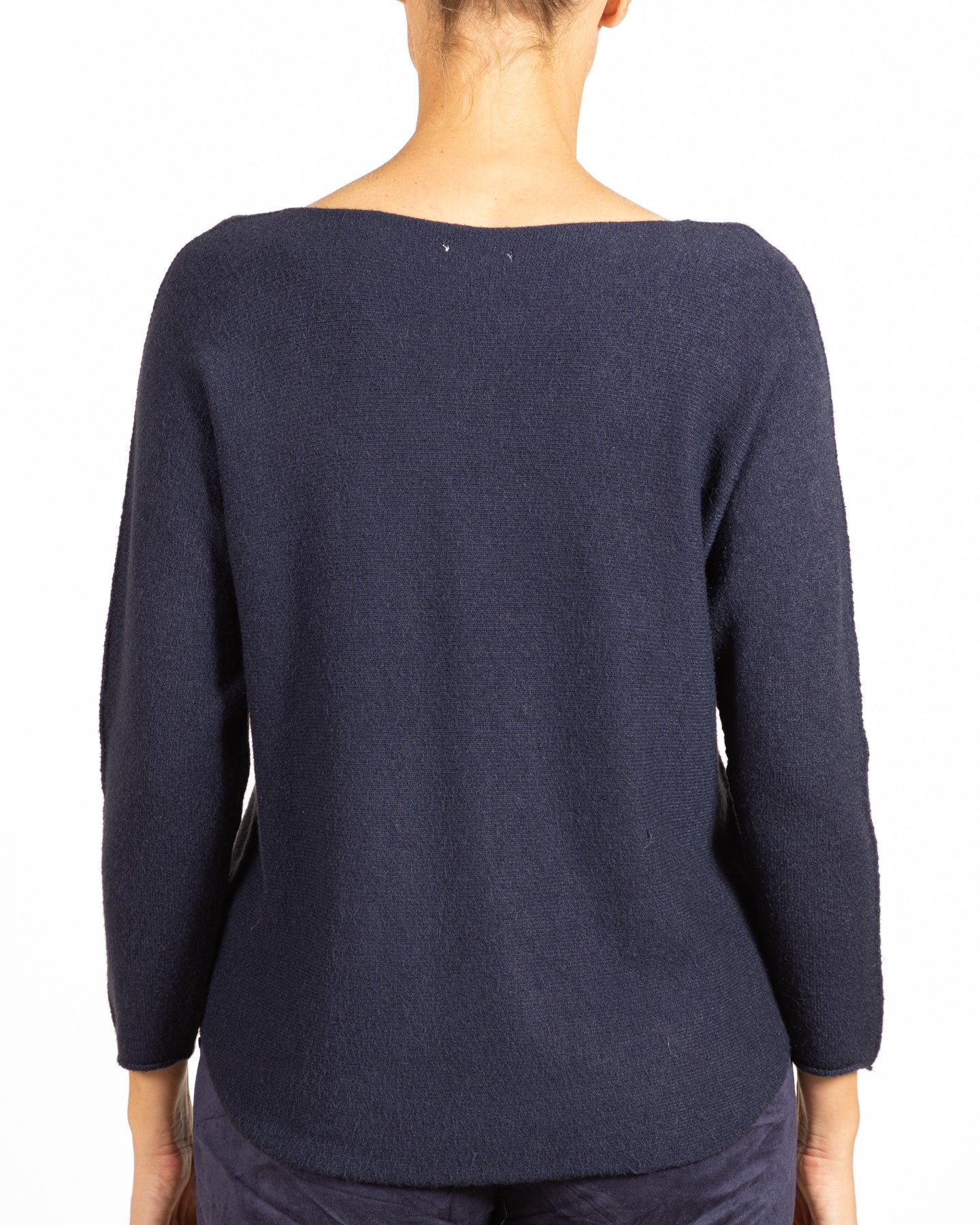 Midnight V Neck Reverse SeamPullover