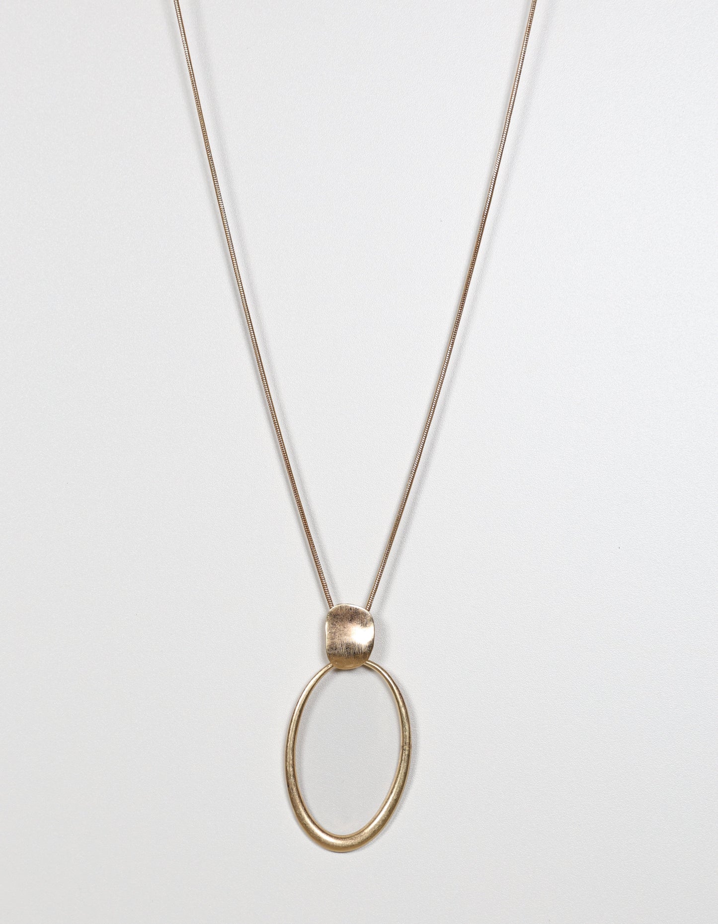 Gold Chain Necklace with Open Oval Pendant