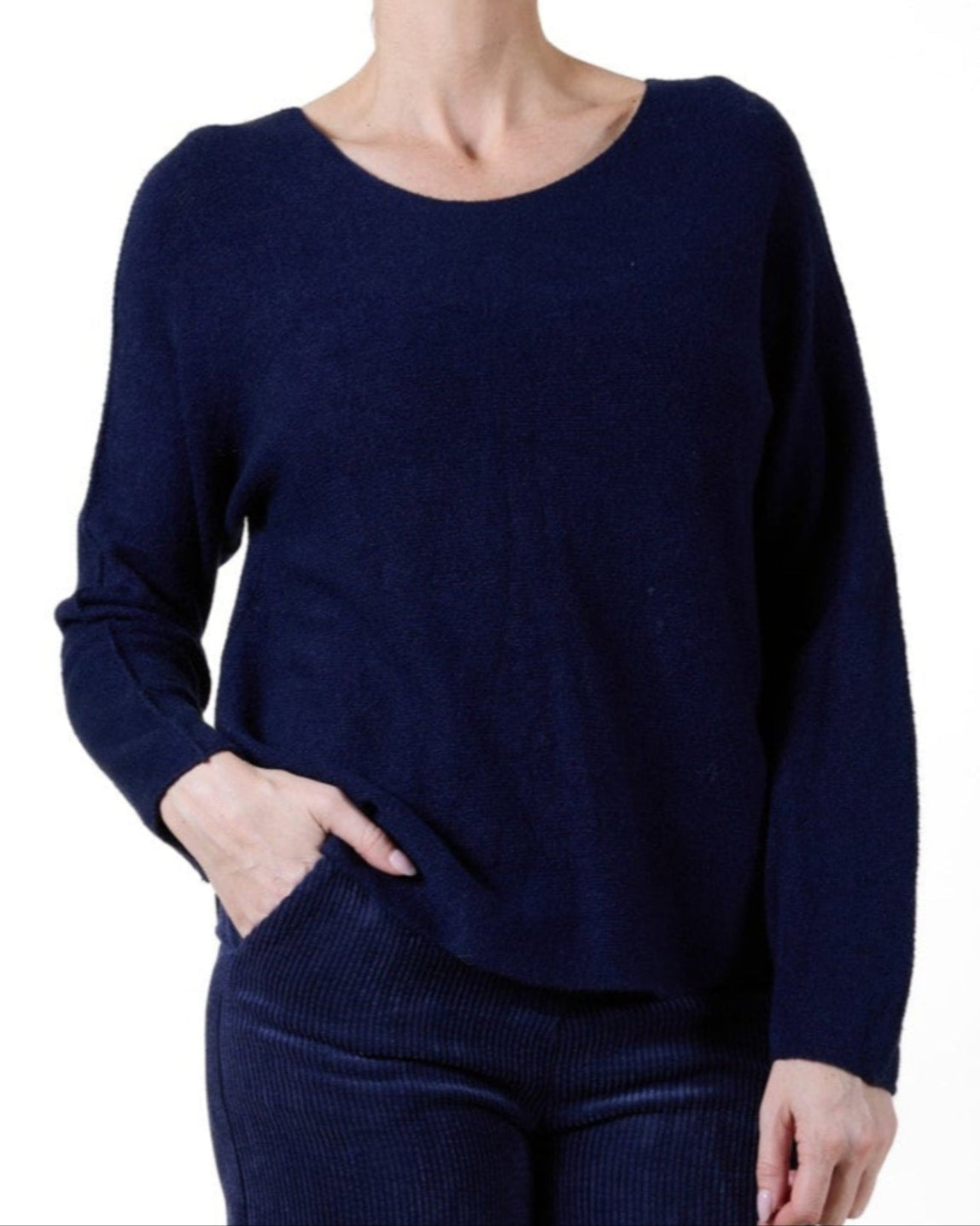 Pull-over bleu minuit à col bateau coupe boxy manches longues